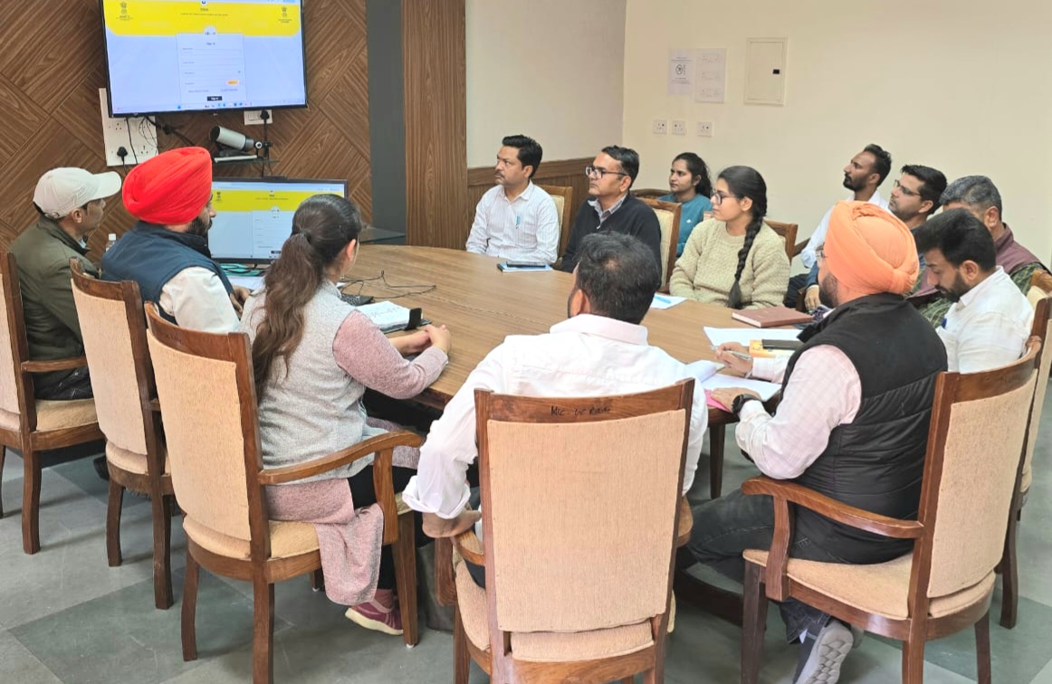 Officers given training on I-RAD and e-DAR portal